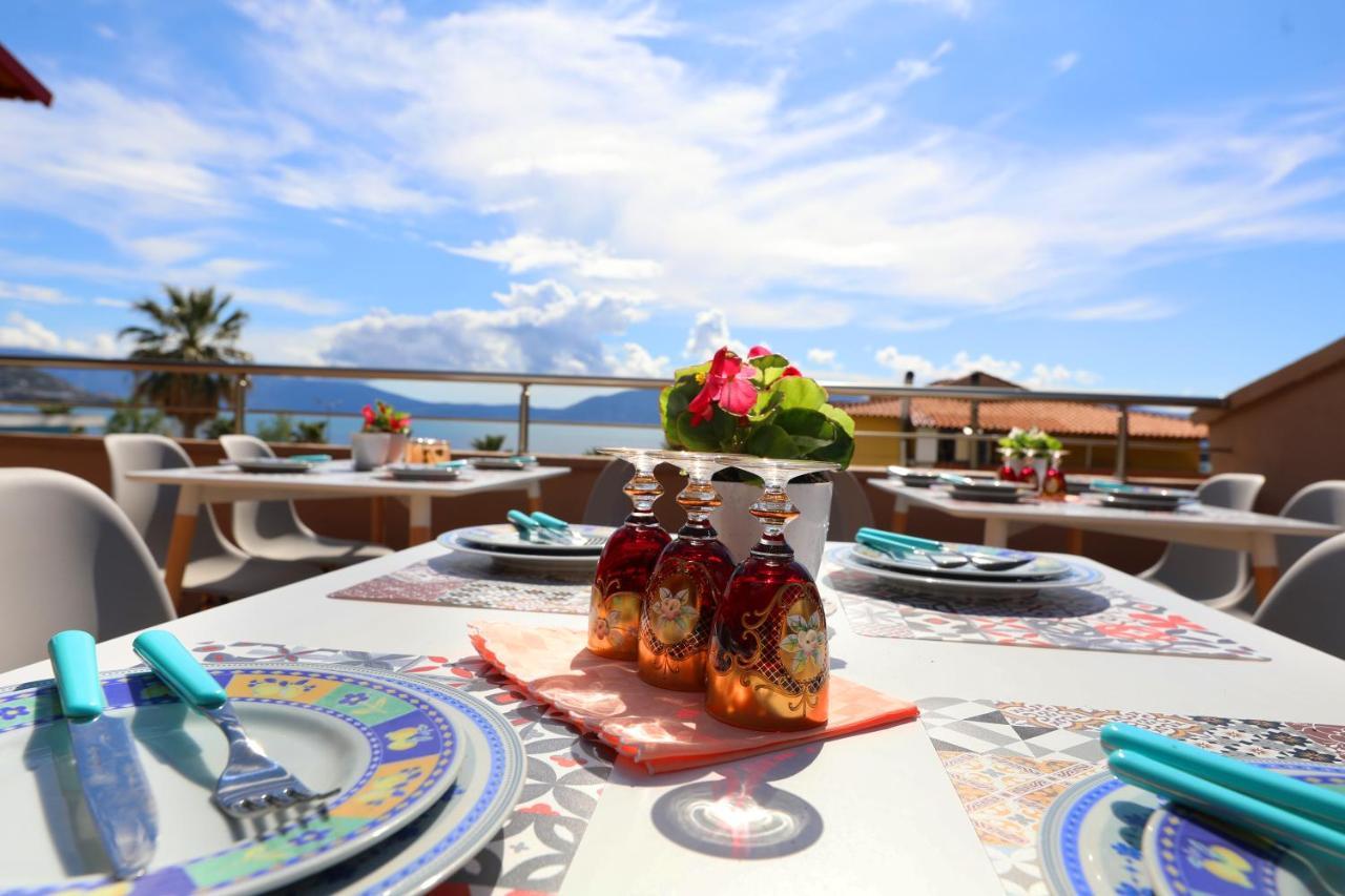 Ulcas Guest Huse Acomodação com café da manhã Vlorë Exterior foto